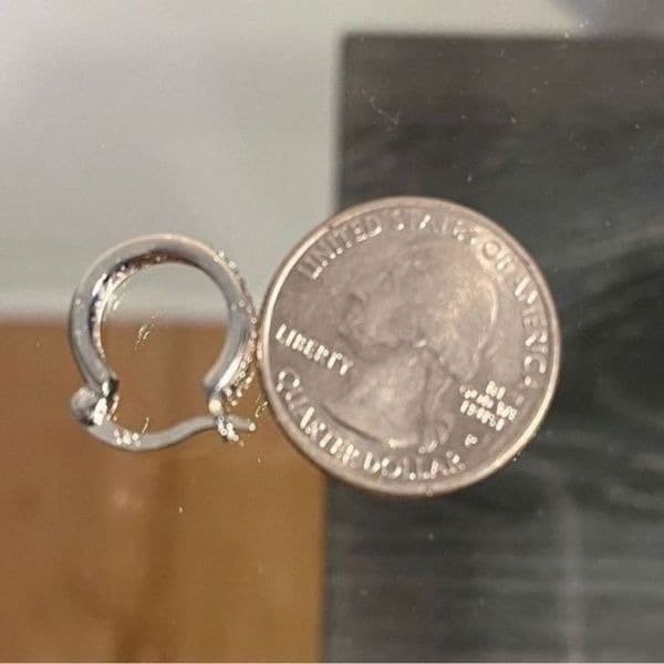 The Classic Dainty Hoop in 925 silver - Thumbnail 3