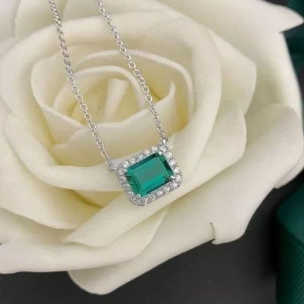 The Primavera 925 18” Emerald green pendant necklace - Thumbnail 6