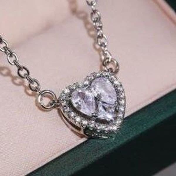 The Loving Heart Pendant Cubic Zirconia & 925 Silver Necklace - Thumbnail 4