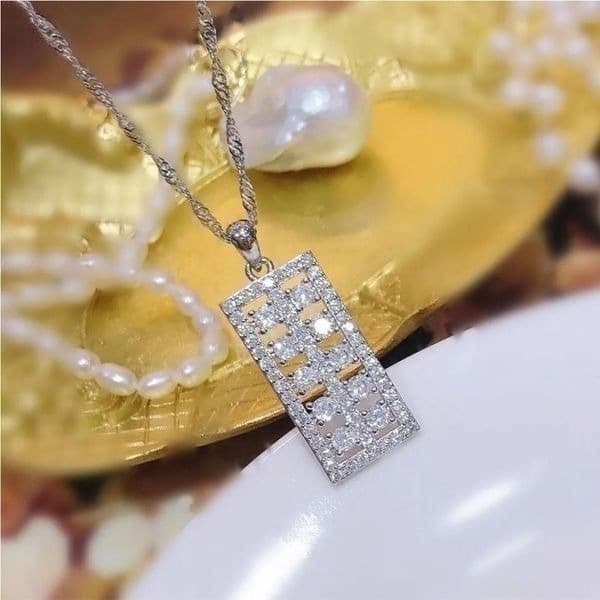 The Ravishing Rectangle pendant necklace in 925 silver and cubic zirconia - Thumbnail 2