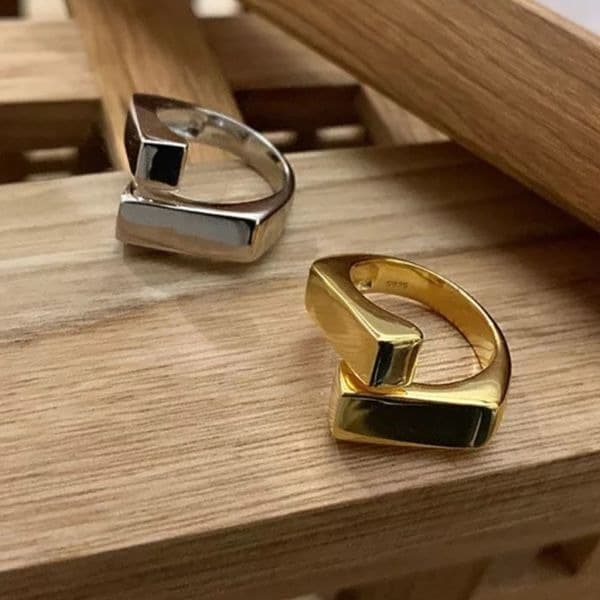 The Guggenheim Ring in 14k plating over 925 - Thumbnail 4