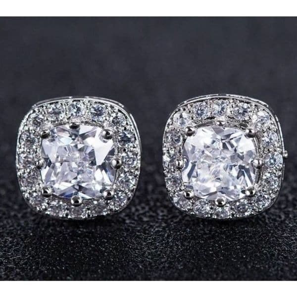 The Classical zircon studs in Sterling Silver - Image 1