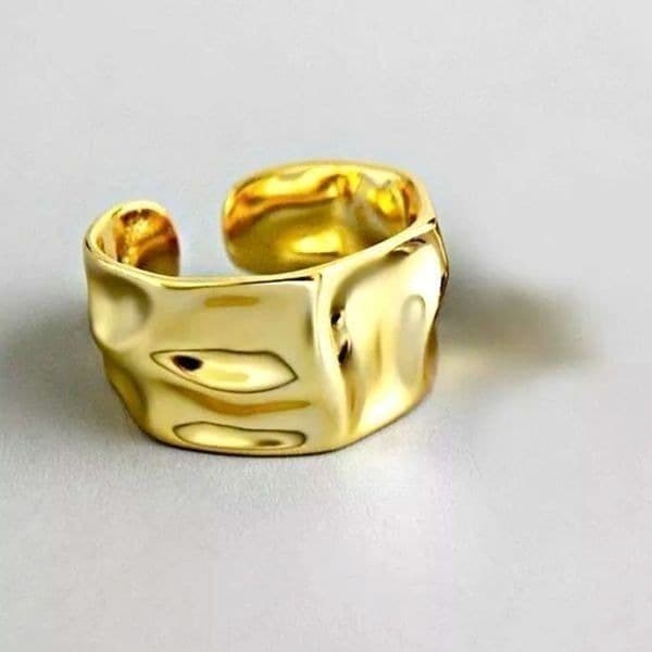 The Hammered Ring 925 adjustable gold band ring - Image 1
