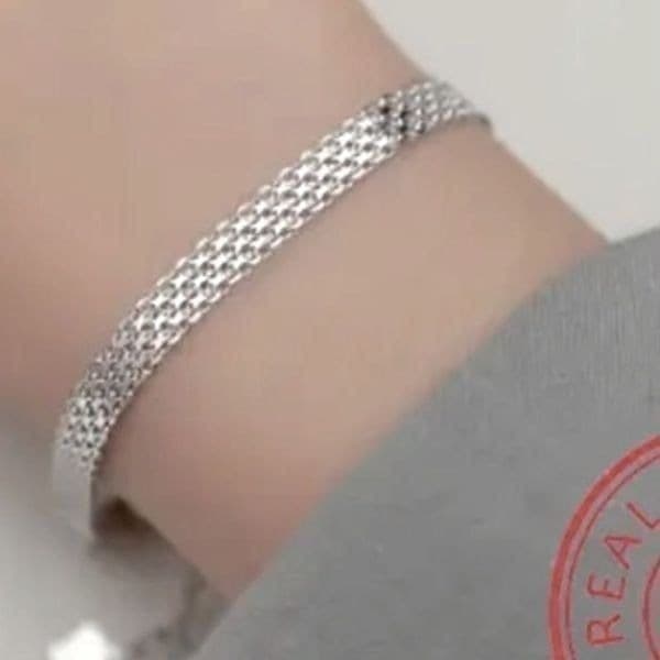 The Smooth As Silk Dainty bracelet in 925 silver - Thumbnail 2