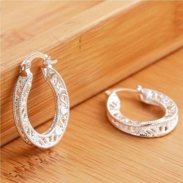 The Lacey Hoop earrings in 925 Tibetan Silver - Thumbnail 4