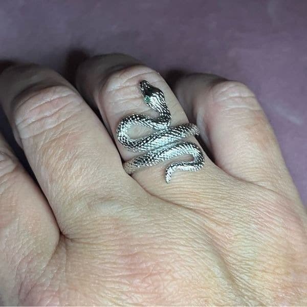 The Green Eyed Serpent Ring in 925 silver - Thumbnail 2