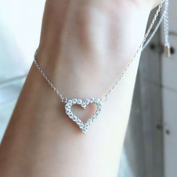 The Darling Heart Mini White sapphire heart and 925 necklace - Thumbnail 2
