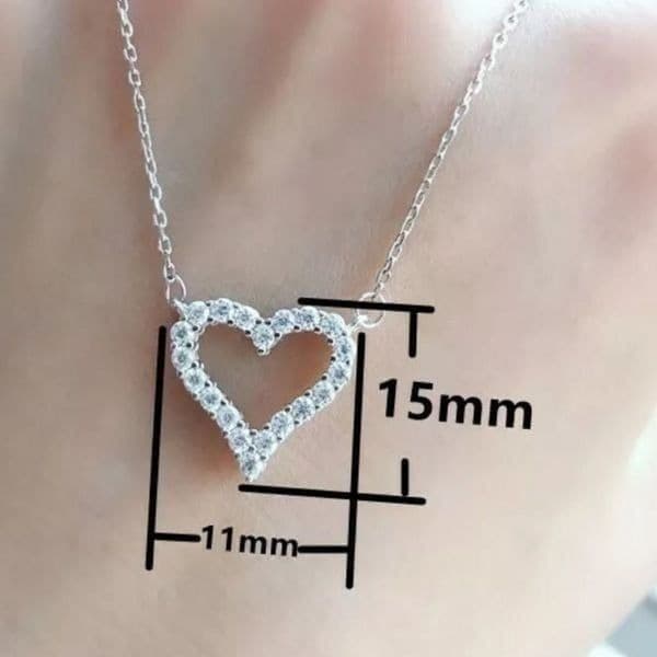 The Darling Heart Mini White sapphire heart and 925 necklace - Thumbnail 3