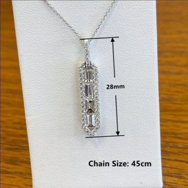 The Empire Estate inspired 925 White Sapphire Pendant necklace - Thumbnail 7