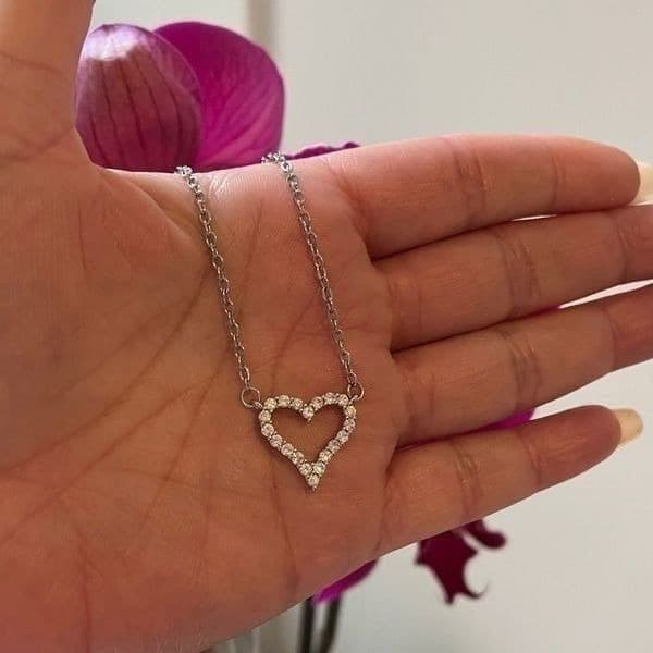 The Darling Heart Mini White sapphire heart and 925 necklace - Thumbnail 8