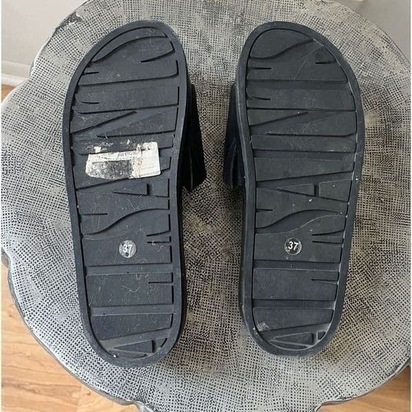 AllSaints Sophie leather sliders in black size 37 us 6.5 - Thumbnail 4