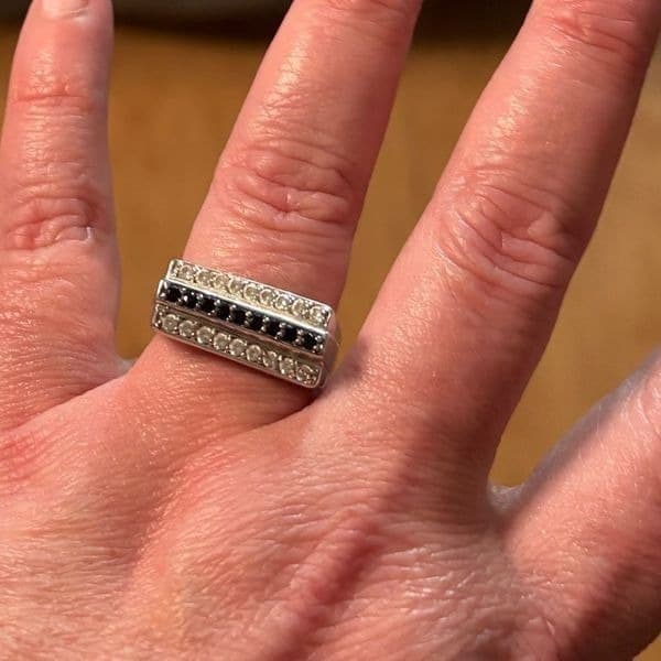 Vintage triple bar ring with white and black stones sz 6 - Thumbnail 4