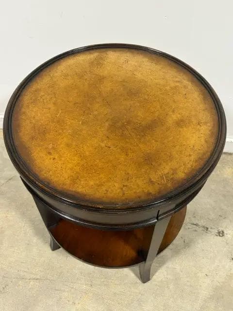 Barker Furniture Round Wood End Table with 1 Drawer - Image 1