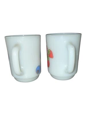 Anchor Hocking Strawberry Shortcake & Huckleberry Pie Milk Glass Mug Set 1980’s - Thumbnail 3