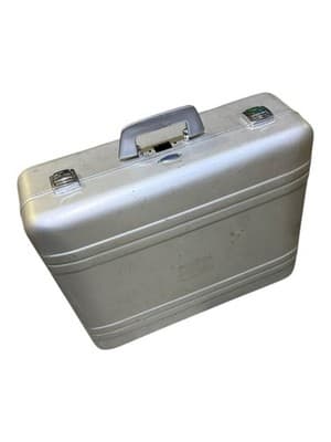 Vintage Zero Halliburton Aluminum Attache Case 21x18x8 – NO COMBO LOCK - Thumbnail 4