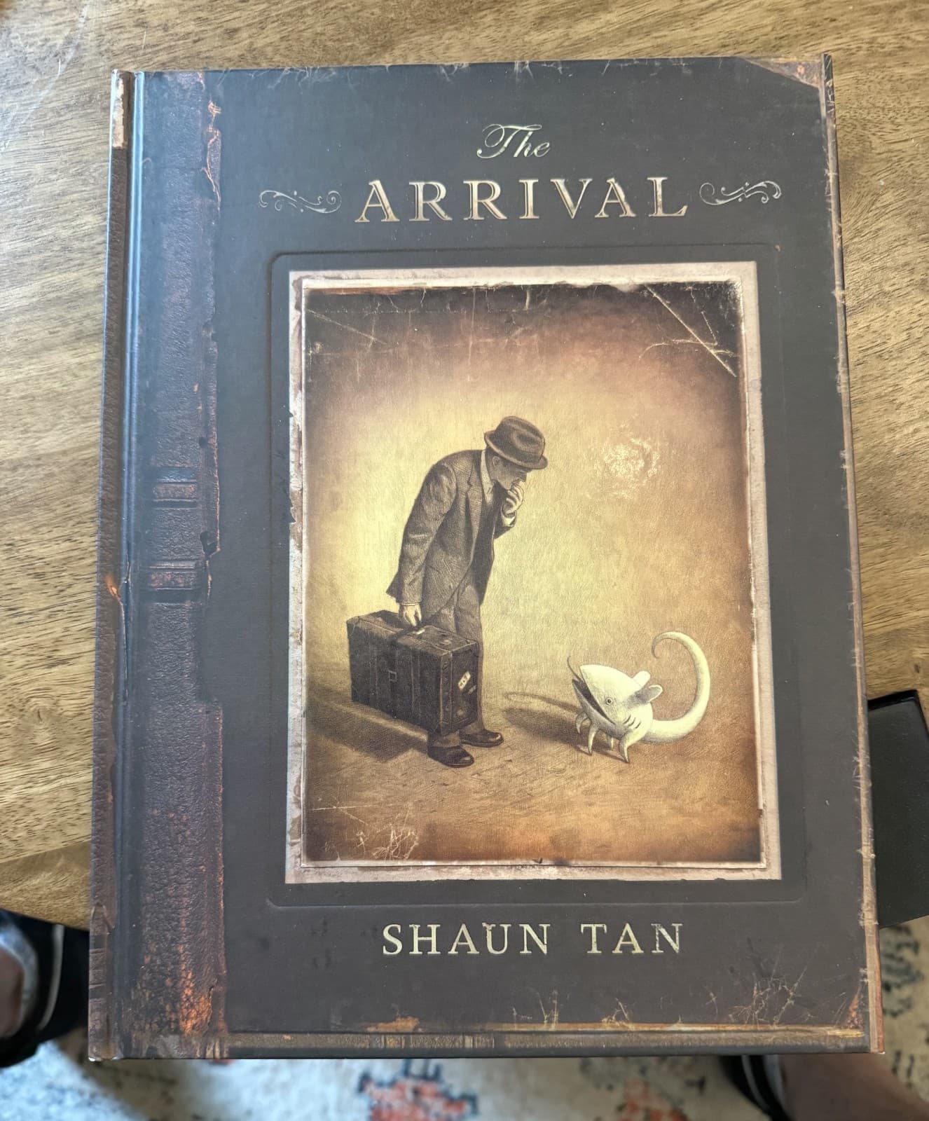 The Arrival by Shaun Tan Illustrated 2007 Arthur A. Levine Books Hardcover - Thumbnail 2
