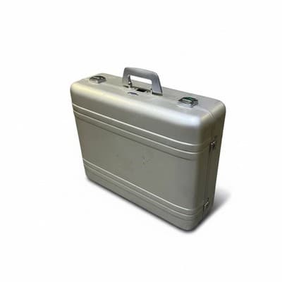 Vintage Zero Halliburton Aluminum Attache Case 21x18x8 – NO COMBO LOCK - Thumbnail 2