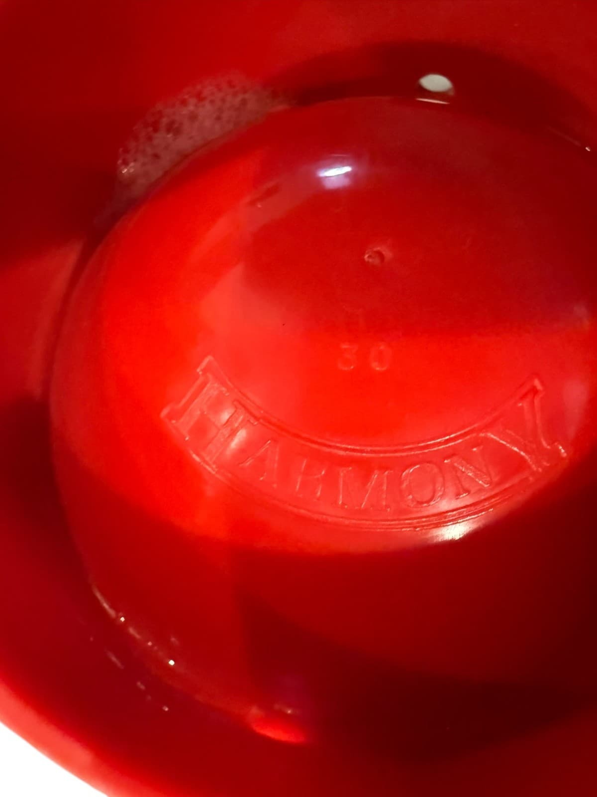 Vintage Alfred’s World Famous Beale St Harmony Red Plastic Souvenir Mug - Thumbnail 5