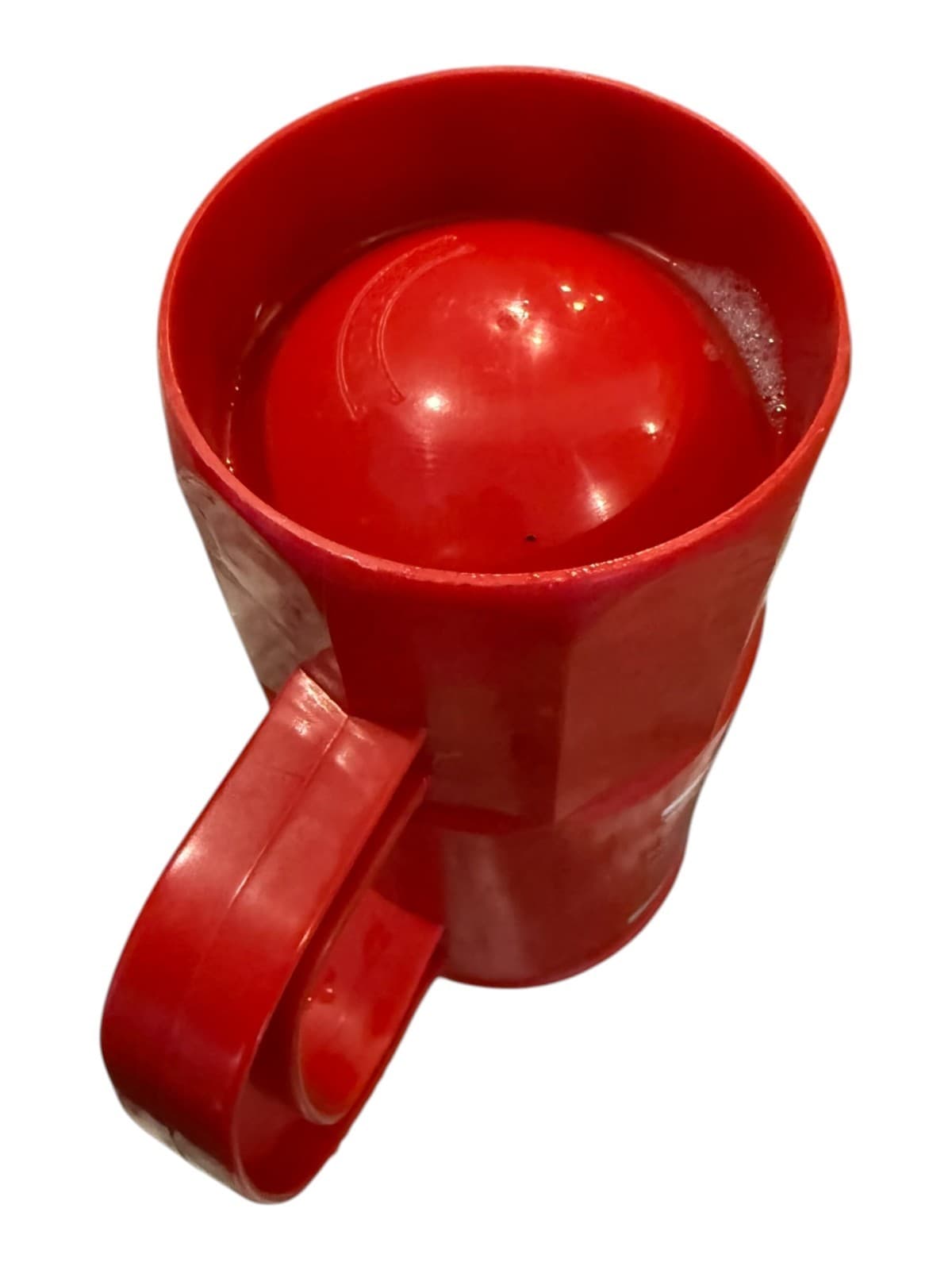 Vintage Alfred’s World Famous Beale St Harmony Red Plastic Souvenir Mug - Thumbnail 4