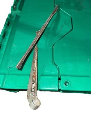 Two Vintage 1950s Trico Windshield Wiper Blade & Arm Assembly - Rusty Original - Thumbnail 6