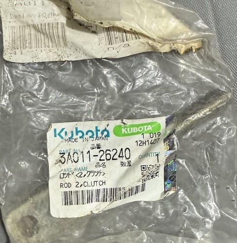 Rod 2, Clutch OEM Kubota Part 3A011-26240 - Image 1