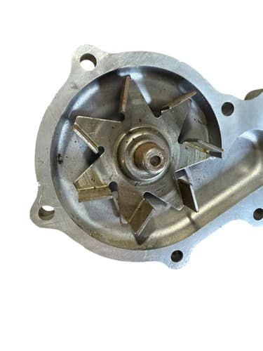 For Kubota Water Pump With Hub M8540 M6800 M8200 M8560 M9540 1C01073032 New - Thumbnail 2