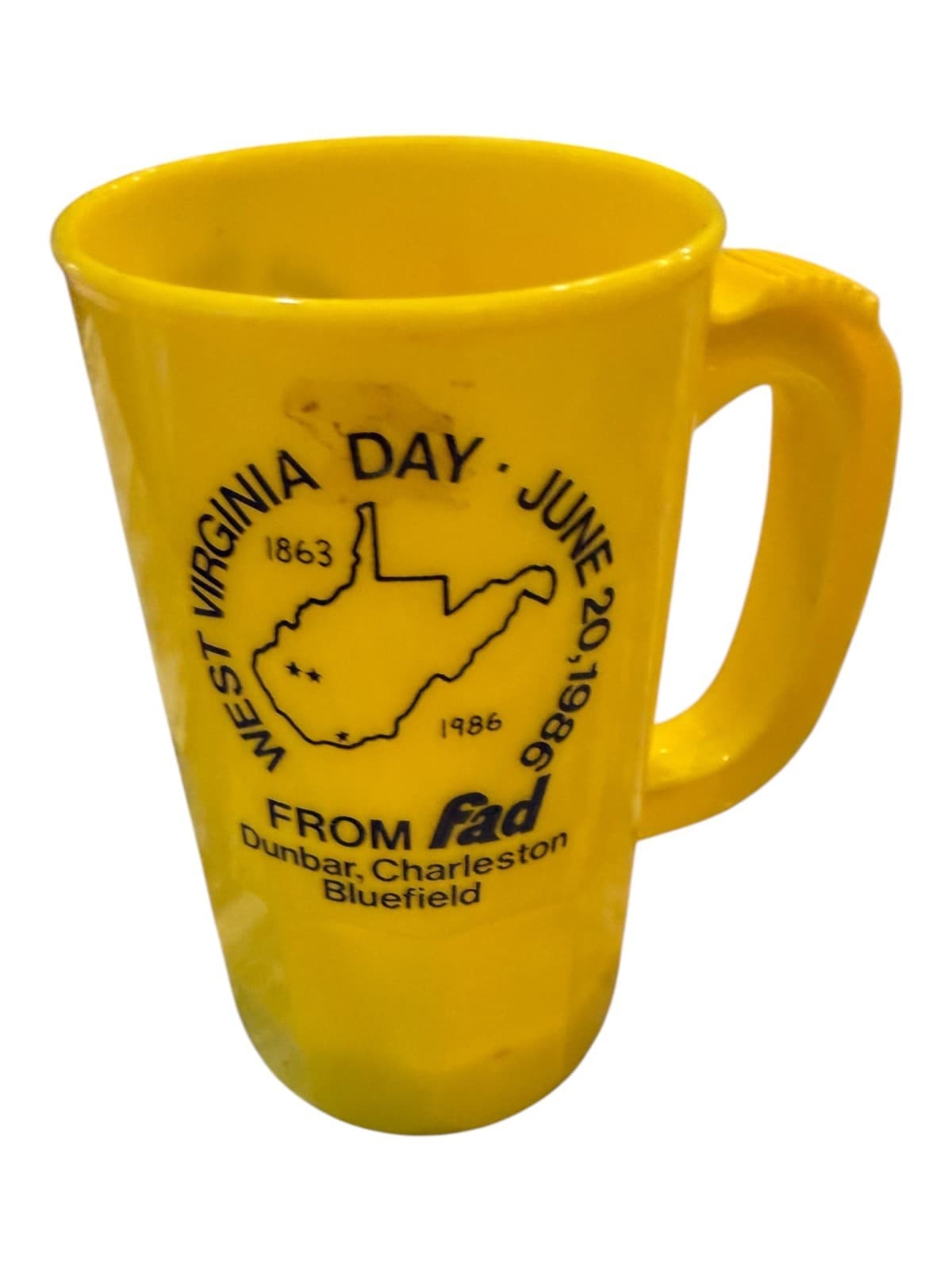 Vintage 1986 Super Mug West Virginia Day Plastic Souvenir Mug Yellow - Image 1