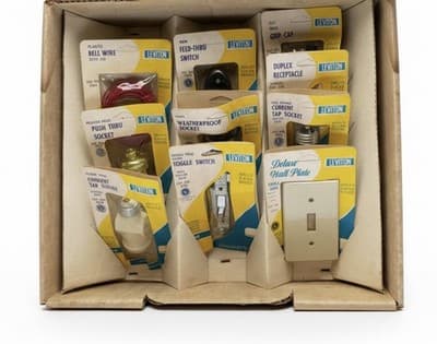Rare Salesman Samples Vintage Leviton Clear View Carded Wiring Devices Box 1960s - Thumbnail 2