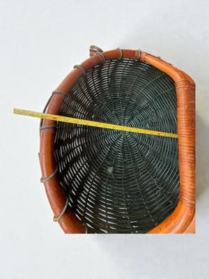Large Vintage Woven Picnic/Market Basket 24 in Round Handle Farmhouse Decor - Thumbnail 8