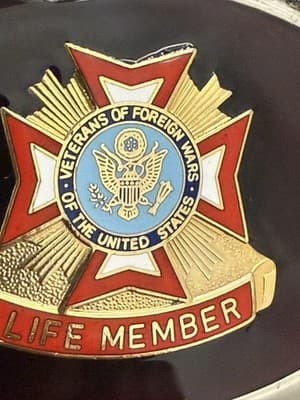 VFW Life Member Belt Buckle Veterans Foreign Wars Enamel Oval Vintage - Thumbnail 4