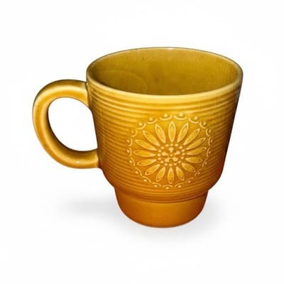 Vintage Japan 1970s Harvest Gold Brown Glazed Ceramic Daisy Stackable Coffee Cup - Image 1