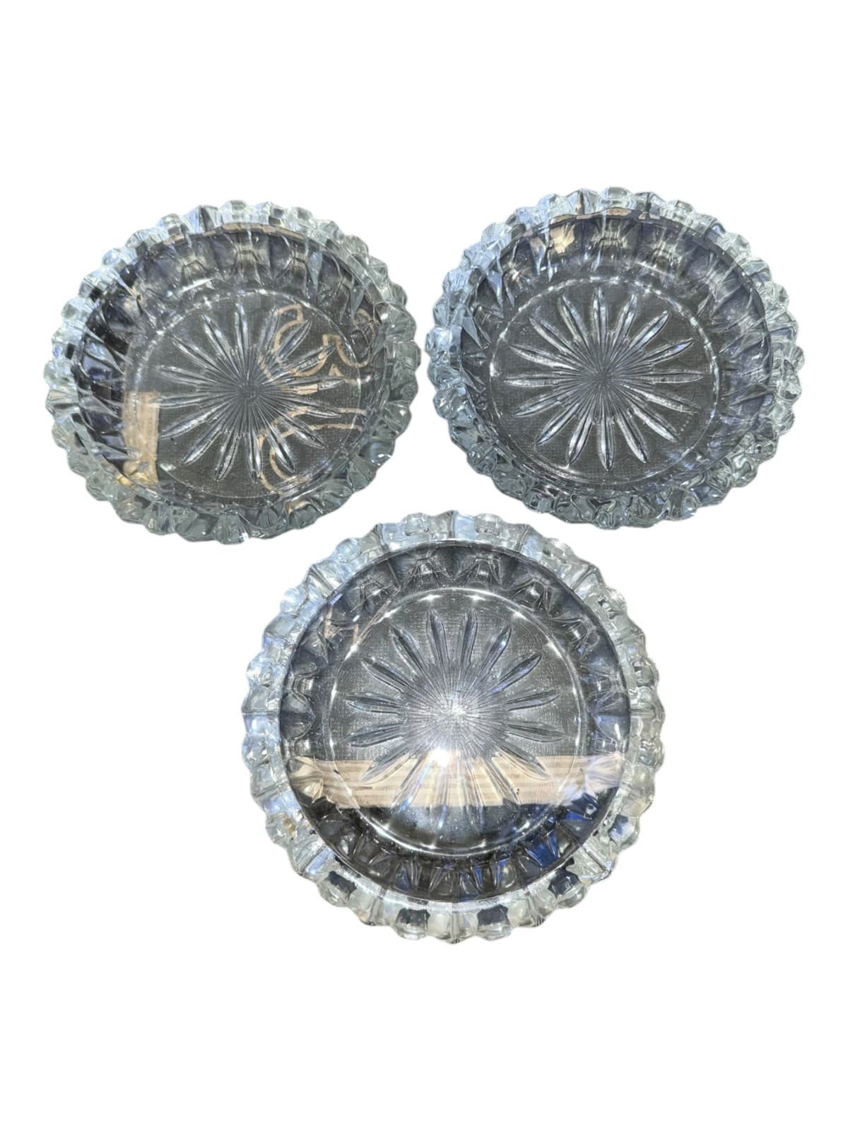 Set of 3 Vintage Ashtray Clear Glass Crystal Cut Starburst - Thumbnail 3
