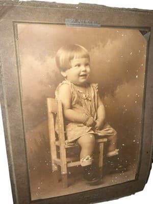 Antique 1920s Child Portrait Photo The Gray Studio Houston TX Mounted - Thumbnail 5