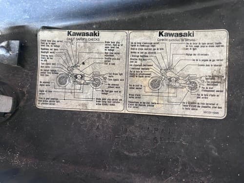Kawasaki VN1500 Vulcan Nomad Left Side Cover w/ Lock 36001-1561-H8 OEM - Thumbnail 7