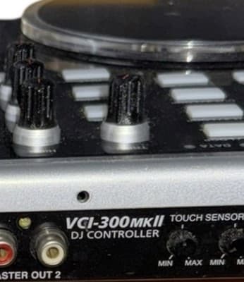 Vestax VCI-300 MKII DJ Controller – Tested & Working - Thumbnail 5