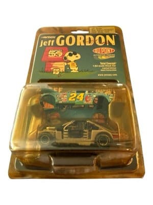 Action 1/64 Jeff Gordon #24 DuPont Peanuts 50th Anniversary 2000 Monte Carlo - Thumbnail 4