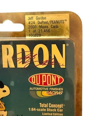 Action 1/64 Jeff Gordon #24 DuPont Peanuts 50th Anniversary 2000 Monte Carlo - Thumbnail 3