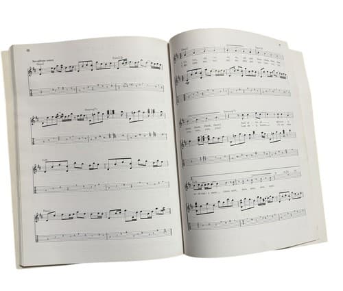 Pink Floyd: Dark Side Of The Moon Guitar Tablature Edition by Pink Floyd - Thumbnail 3