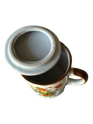 Vintage Wild Strawberry Lidded Coffee Mug Made in Taiwan Cottagecore - Thumbnail 5