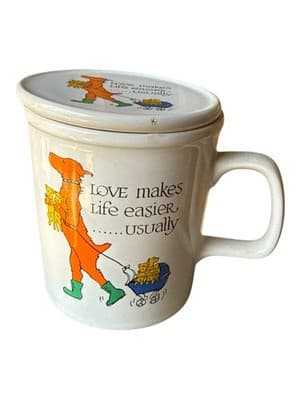 Vintage Love Makes Life Easier Usually Mug w Lid Funny Dog Stroller Cartoon - Thumbnail 3
