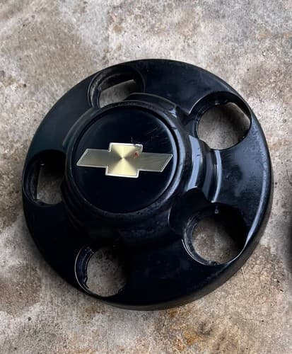1988-1999 Chevy 1500 Truck Van Suburban Tahoe Hubcap Center Cap Black OEM 46254 - Thumbnail 4