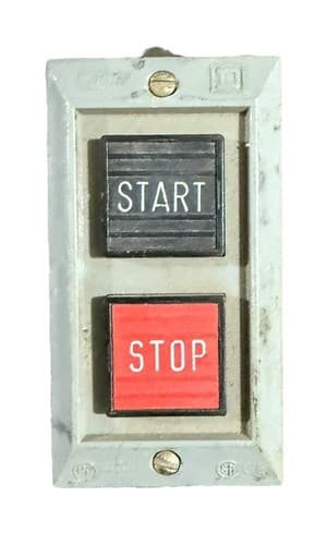 SQUARE D NOM-117 NSNP Control Station Start Stop - Image 1