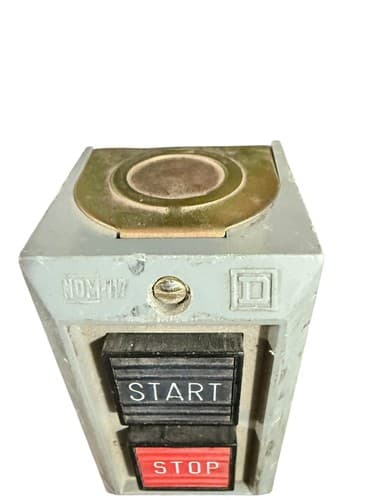 SQUARE D NOM-117 NSNP Control Station Start Stop - Thumbnail 2