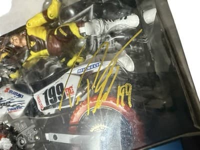 Autographed MXS Collector Series Travis Pastrana Suzuki RM 250 - Thumbnail 3