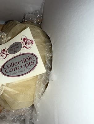 1997 Collectible Concepts Porcelain Doll "Blossom" Doll Vintage Original Box - Thumbnail 5
