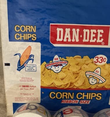 Vintage 1960s/70s Dan-Dee Corn Chips Ribbon Size Bag 6 oz - Thumbnail 3