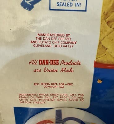 Vintage 1960s/70s Dan-Dee Corn Chips Ribbon Size Bag 6 oz - Thumbnail 2