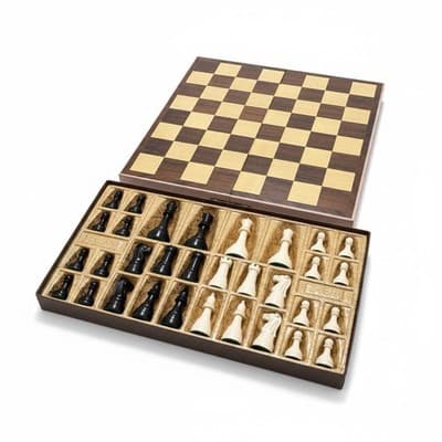 Vintage Gallant Knight Chessmen of Champions Staunton Chess Set - Image 1