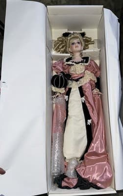 Abbey Treasures Forever Collection Porcelain Doll In Original Box - Thumbnail 2