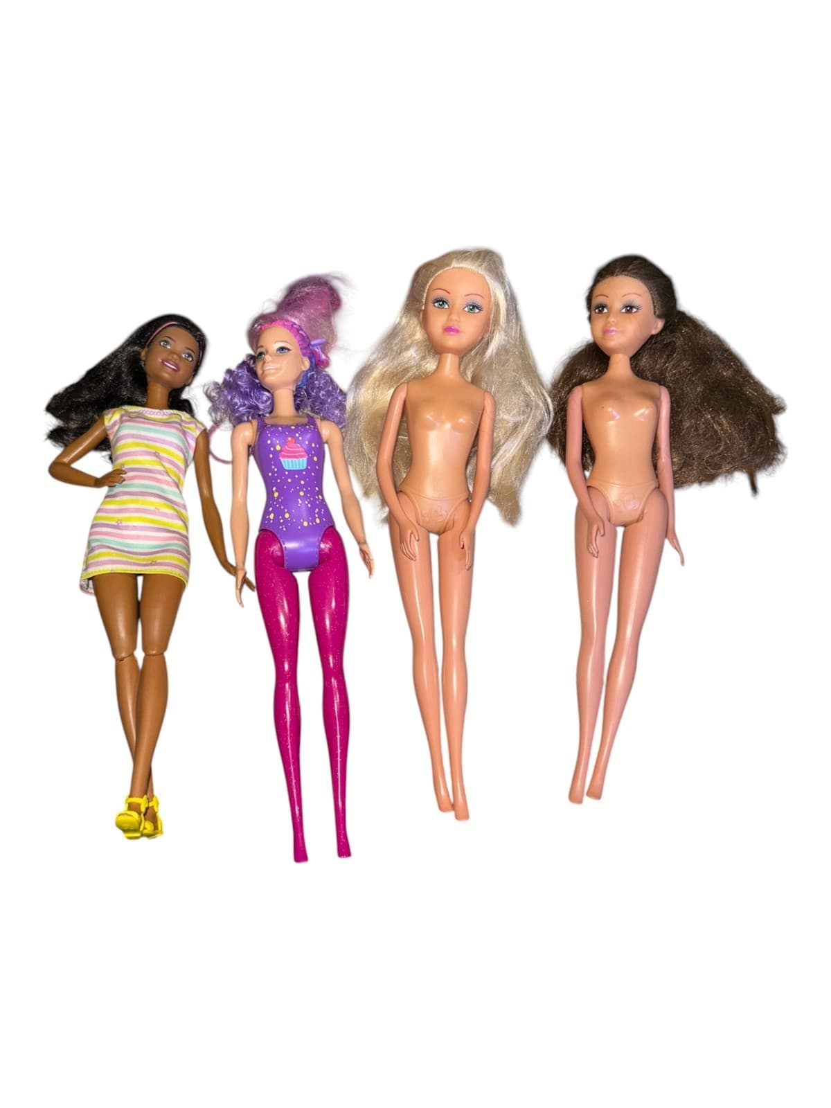 Lot of 4 Mattel Barbie Dreamtopia Fashion Dolls - Image 1